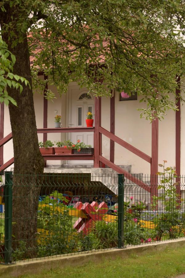 Apartment Dil Kulen Vakuf Exterior photo